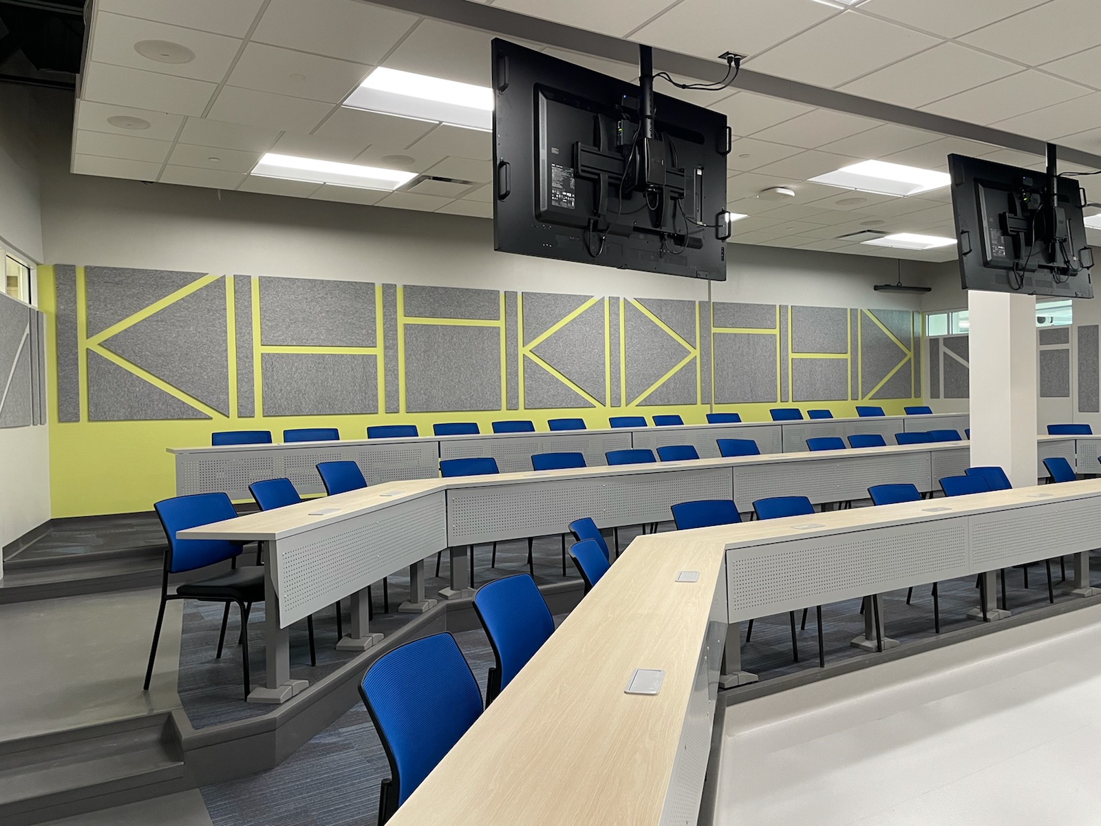 Logan-aCapellaScores